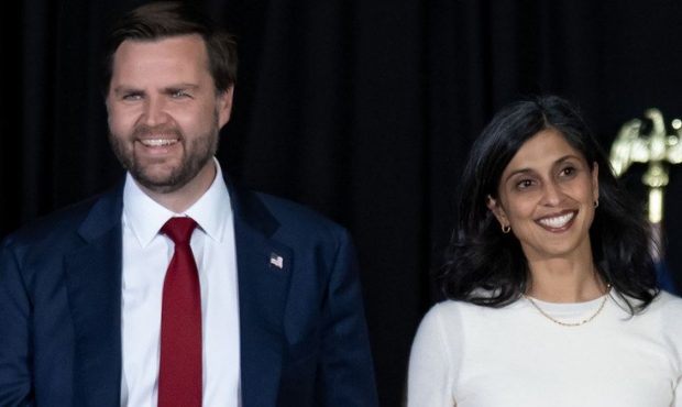 JD Vance و تلاش Usha برای فرونشاندن شایعات طلاق: چرا کمی احساس می شود